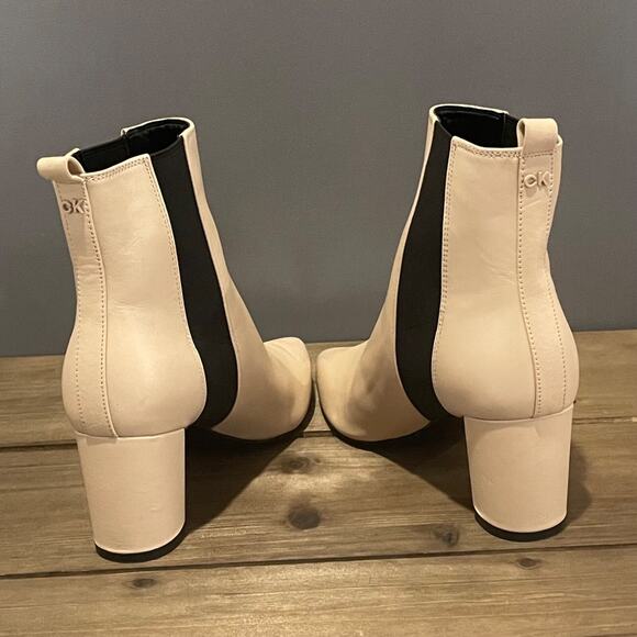 Calvin Klein Women's Feli Ankle Dress Booties Size 7 Beige Pointed Toe Pull On - Picture 8 of 14